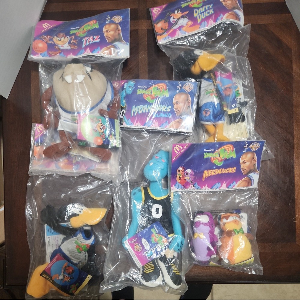 McDonald's 1996 Space Jam Plush Toys Set of 5 New In Package (2 Daffy)
